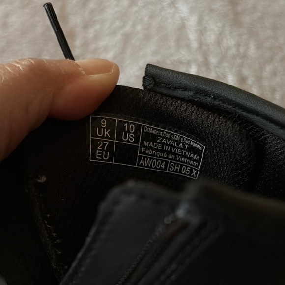 Gently Loved Dr Martens Jr Zavala Combat Leather Boots Unisex - Picture 6 of 11